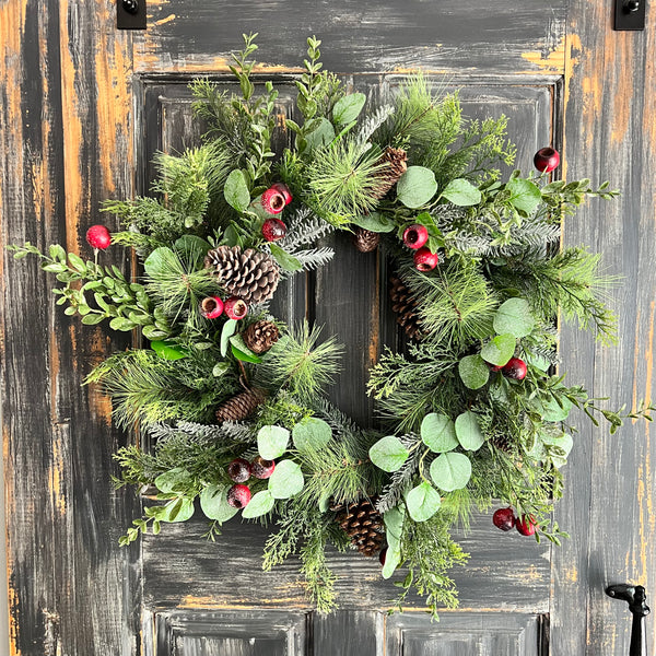 24" glittered mixed pine/cedar/eucalyptus wreath