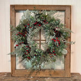 Mixed leaves & berries 24" wreath