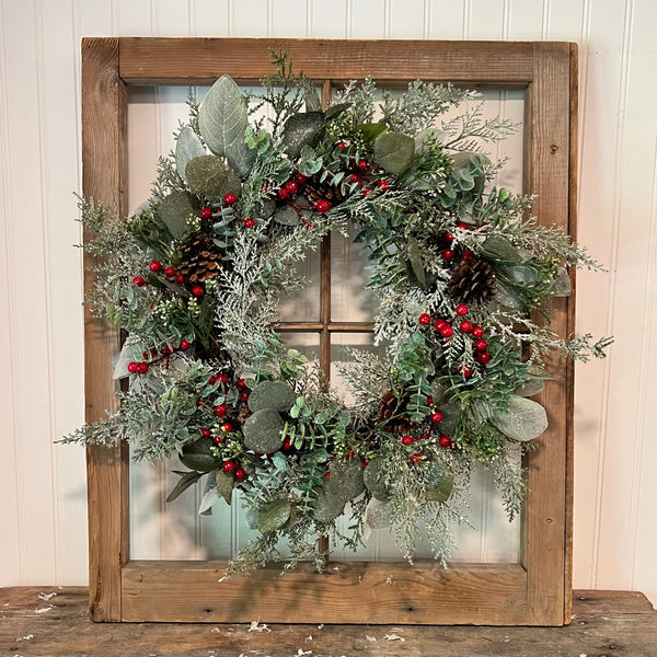 Mixed leaves & berries 24" wreath